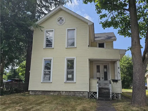 40 Walnut St, Batavia, NY 14020
