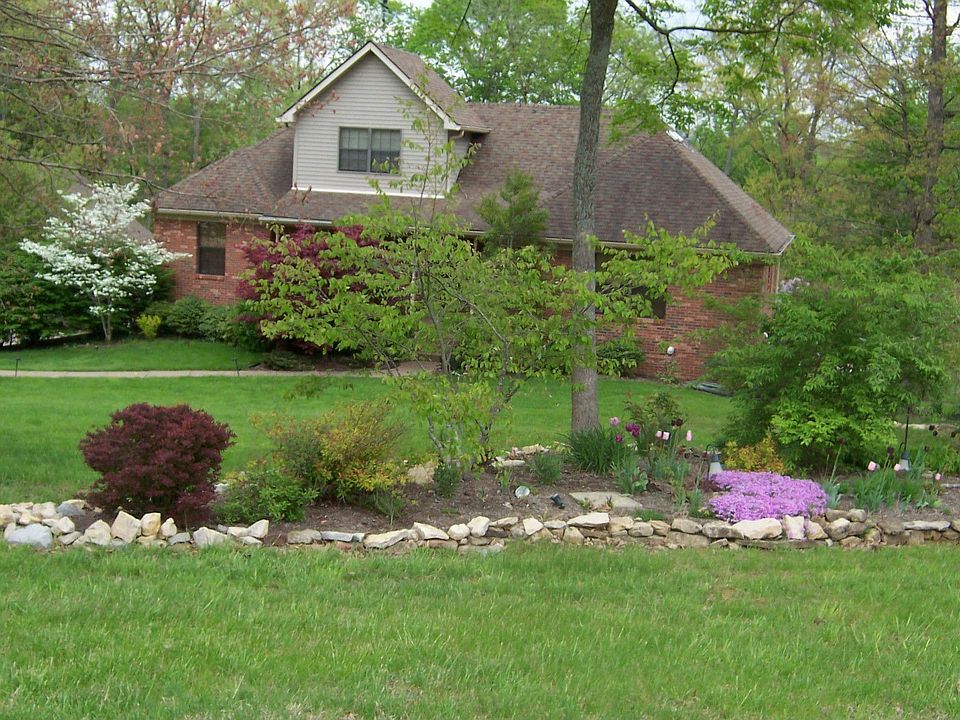 1st image of 773 Floyds Fork Dr