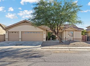 6517 W Cedar Branch Way, Tucson, AZ 85757