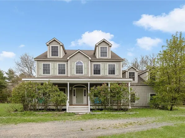 2250 B South County Trl, West Kingston, RI 02892