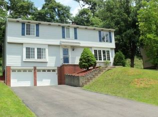 1787 Norsen Dr, Pittsburgh, PA 15243