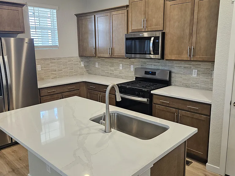 22224 E 6th Pl — Photo 7