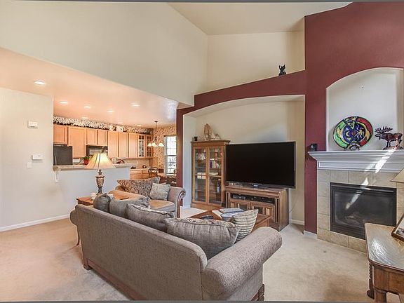 3rd image of 1614 Golden Bear Dr #6B