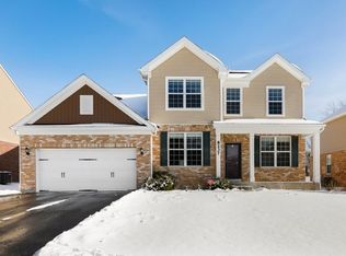 8237 Ide Dr, Woodridge, IL 60517