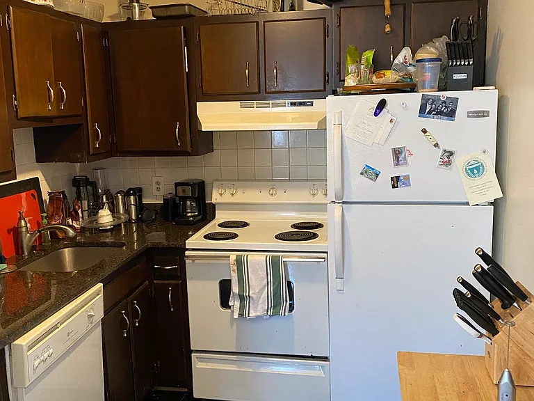 44 Cherry St #5A — Photo 18