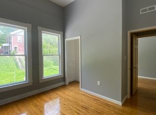 301 W Washington St, Ionia, MI 48846