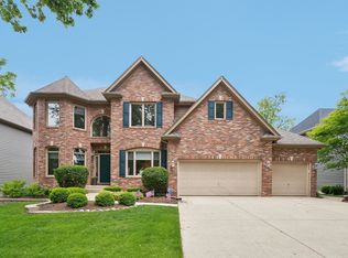 2156 Red Maple Ln, Aurora, IL 60502