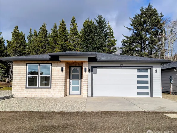 807 NE 357th Street, Ocean Park, WA 98640