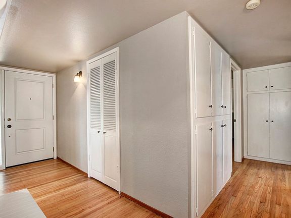 4th image of 7640 Pleides Ave