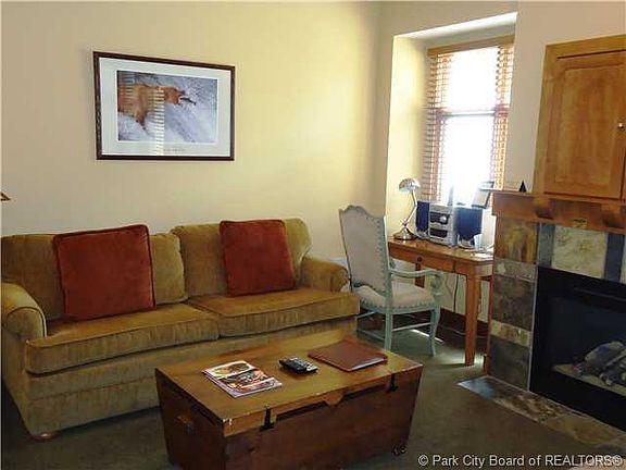2nd image of 3720 Sundial Ct #B411