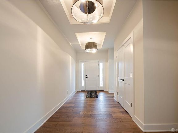 3rd image of 9904 Rothschild Ct