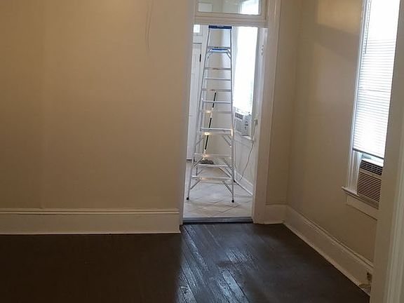 2nd image of 130 N Alexander St