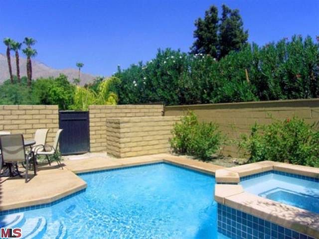 1st image of 1410 Yermo Dr