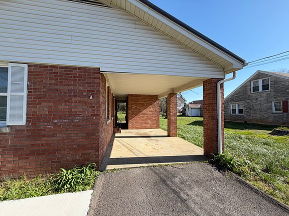 5th image of 503 W Cherry St #B