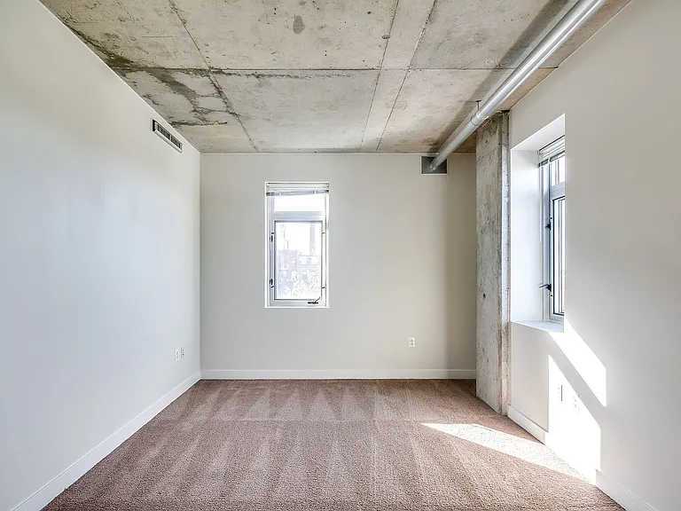 1111 Light Street — Photo 10