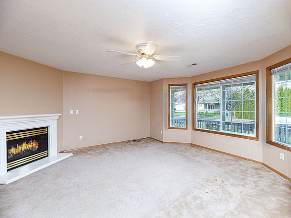 4th image of 6174 SE Gadroon St