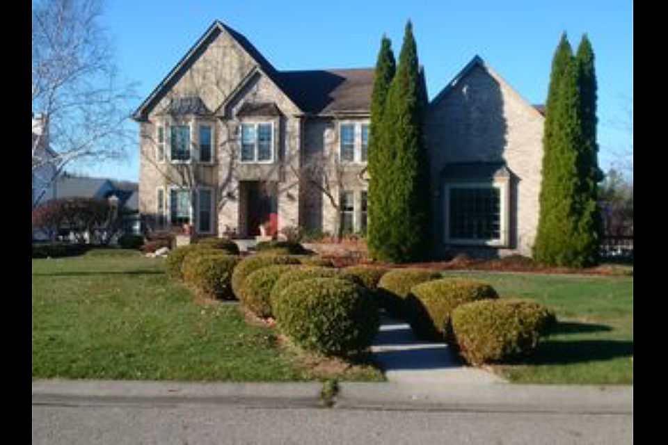 2nd image of 6836 Ravines Cir