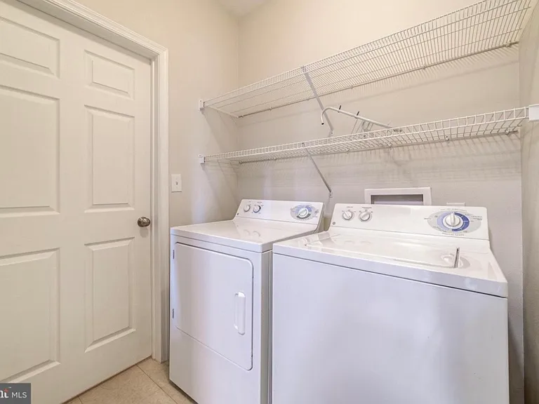 12900 Centre Park Cir #8 — Photo 11