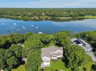 640 Poponessett Rd, Cotuit, MA 02635