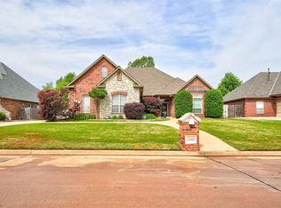15009 Longford Way, Edmond, OK 73013
