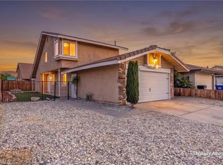 12177 Pluto Dr, Victorville, CA 92392