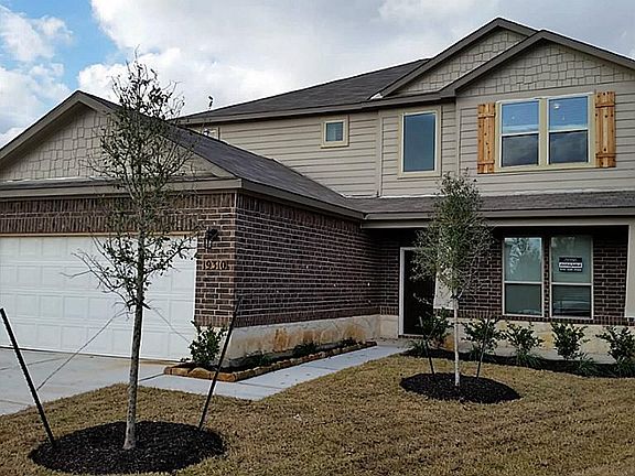 2nd image of 19310 Vermillion Ct