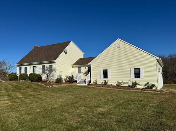 581 Westchester Road, Colchester, CT 06415