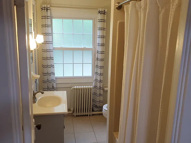 220 Streamside Ln #220 — Photo 8
