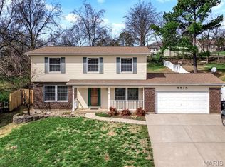 5545 Dantonaire Pl, Saint Louis, MO 63128