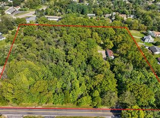 N3440 Como Rd, Lake geneva, WI 53147