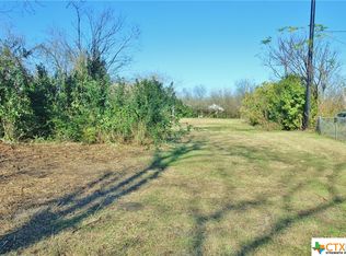 W Allen St, Bartlett, TX 76511