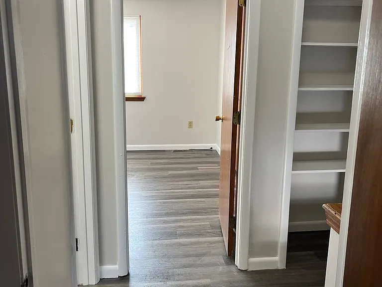 7468 Coachlight Ln — Photo 14