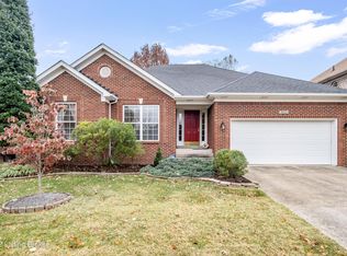 9022 Auburn Woods Rd, Louisville, KY 40214