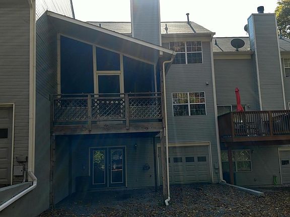 2nd image of 804 Olde Pioneer Trl APT 141