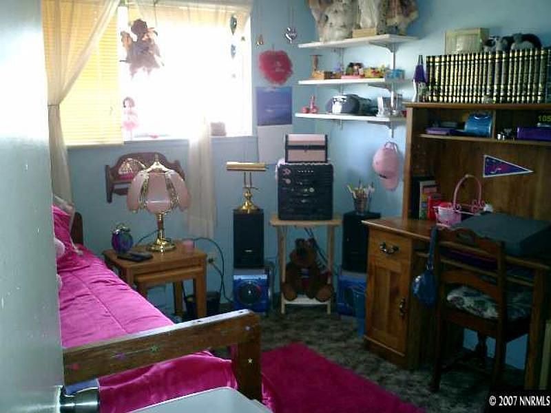 1st image of 3300 Woodside Dr APT 5