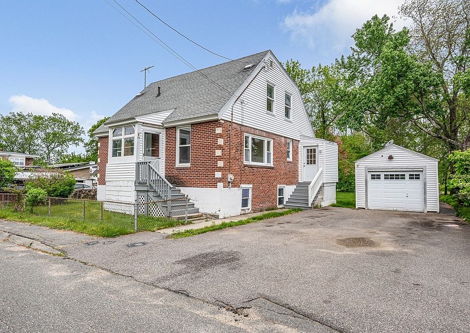 1st image of 33 Kensington Ave