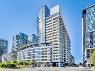 8 Telegram Mews #608, Toronto, ON M5V 3Z5