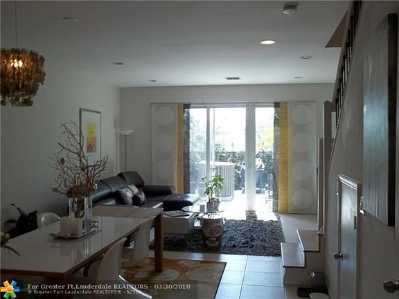 5th image of 834 NE 14th Pl #834