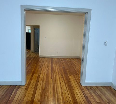 3rd image of 537 Eiler St #1