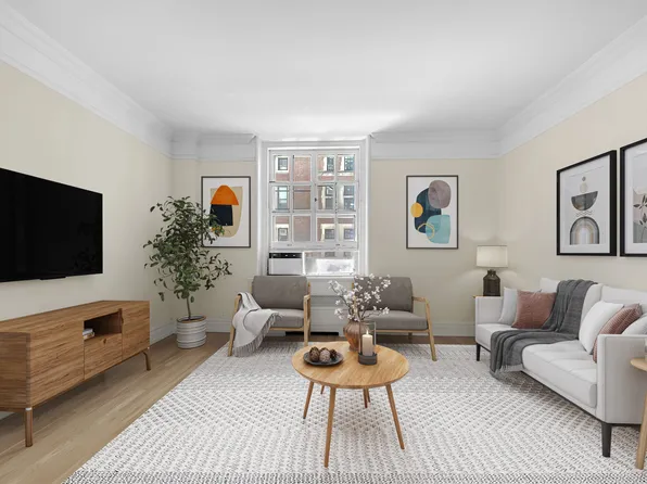 2109 Broadway image 1 of 8