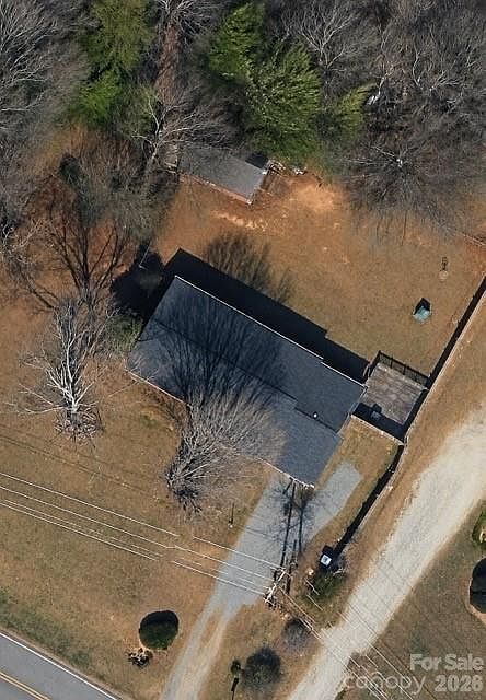 1st image of 2175 Triplett Rd