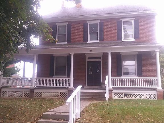 2nd image of 124 W Main St #4