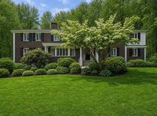 172 Country Dr, Weston, MA 02493