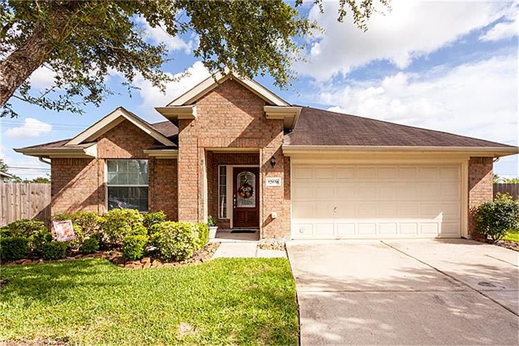 1st image of 12638 Fern Walk Ct