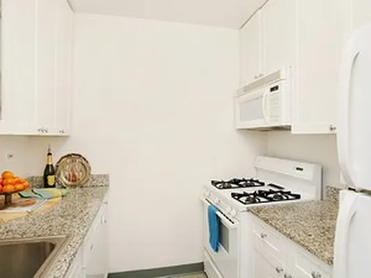 Sold by Corcoran | media 13