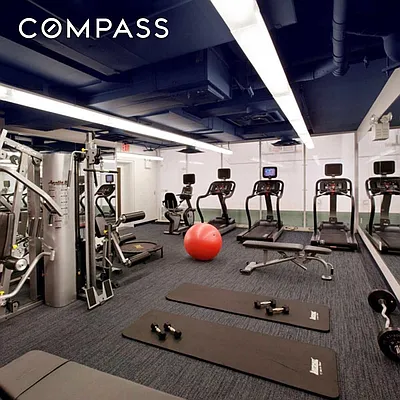 Rented by Compass | media 25