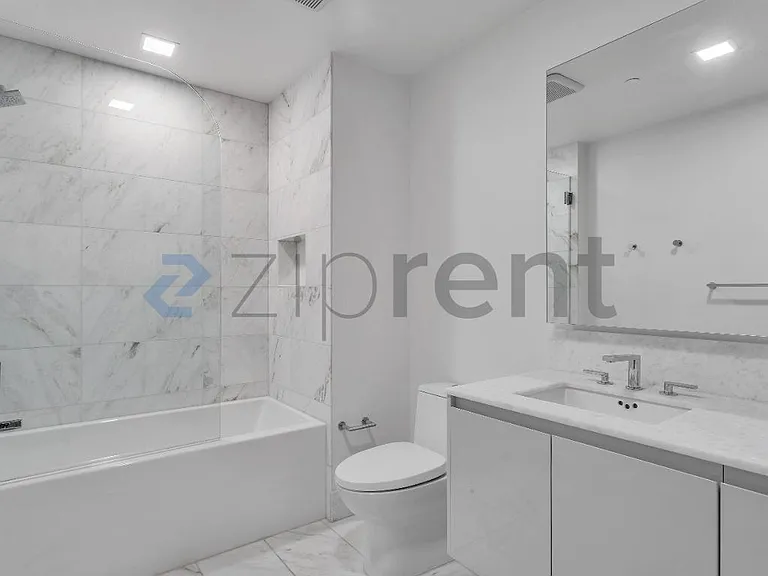 2177 3rd St #422 — Photo 18