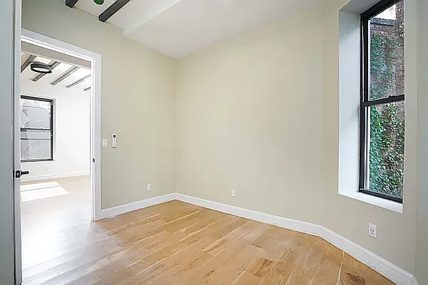 Rented by Nolita Group | media 10