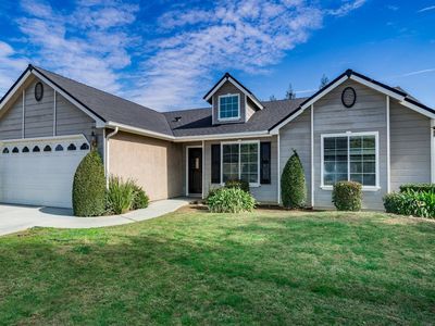 8930 N Matus Ave, Fresno, CA, 93720