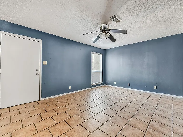 1817 Biovu Dr — Photo 5